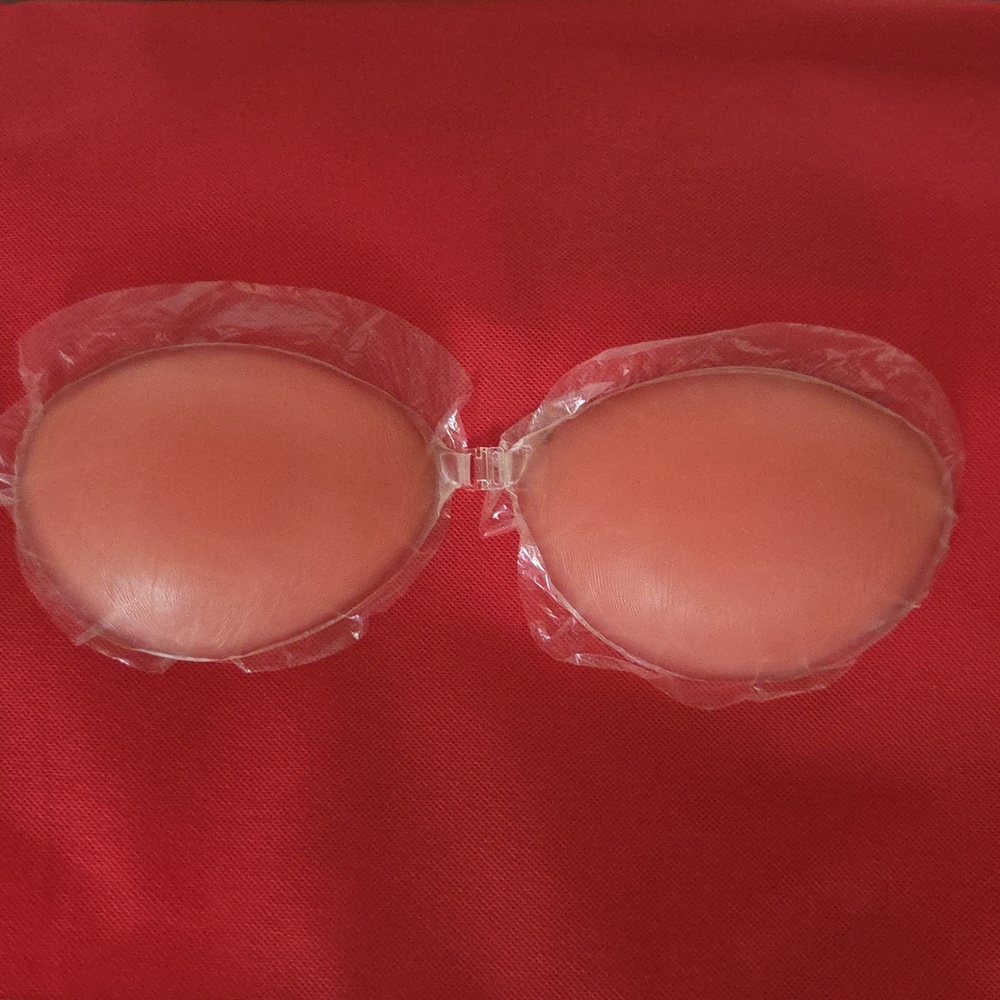 Freebra Invisible Silicone Adhesive Bra in Nude